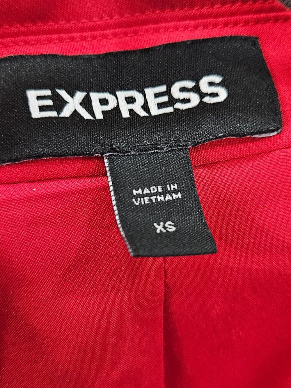 Express - Picture 3 of 3